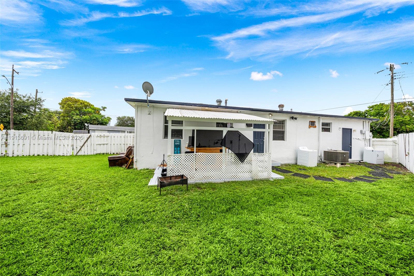 SUNSET PARK NO 2 - Residential Lease