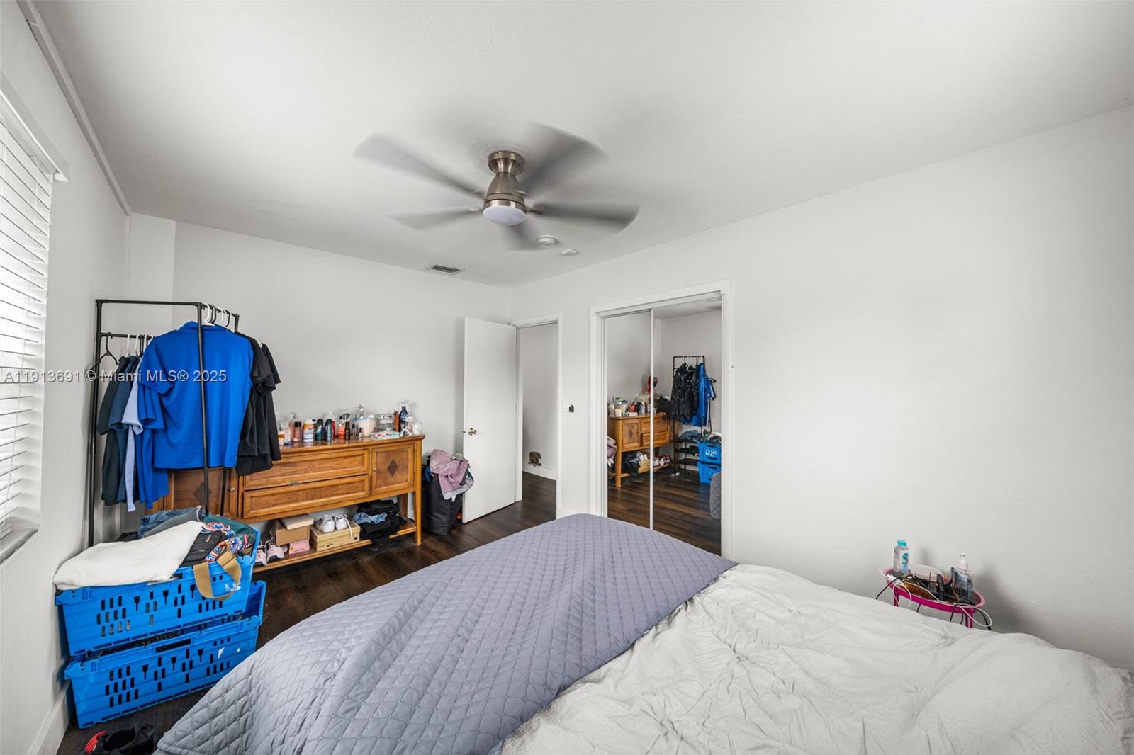 SUNSET PARK NO 2 - Residential Lease