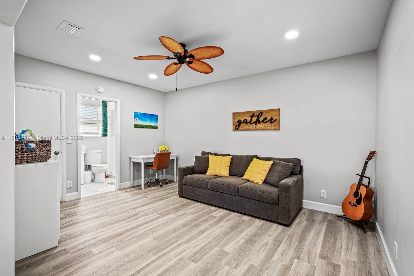 GREYNOLDS HIGHLANDS - Residential Lease