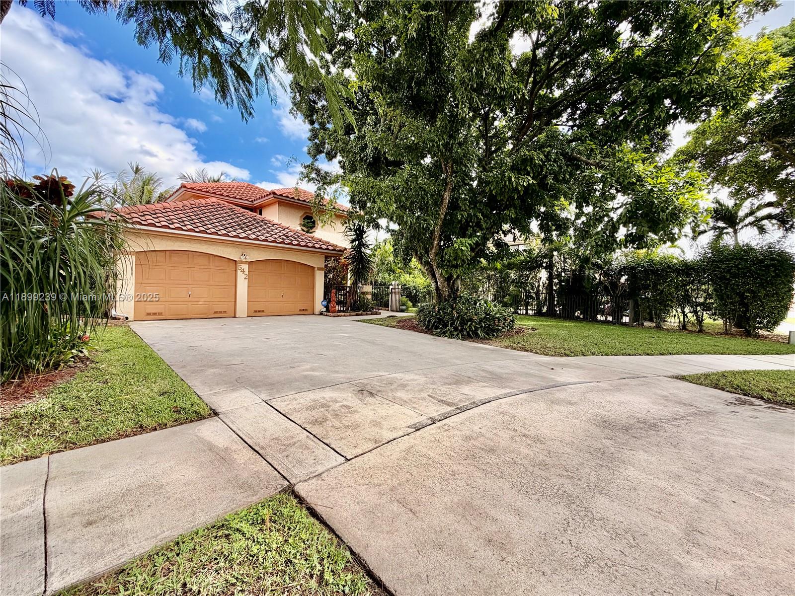 VILLAGES OF HILLSBORO - Residential