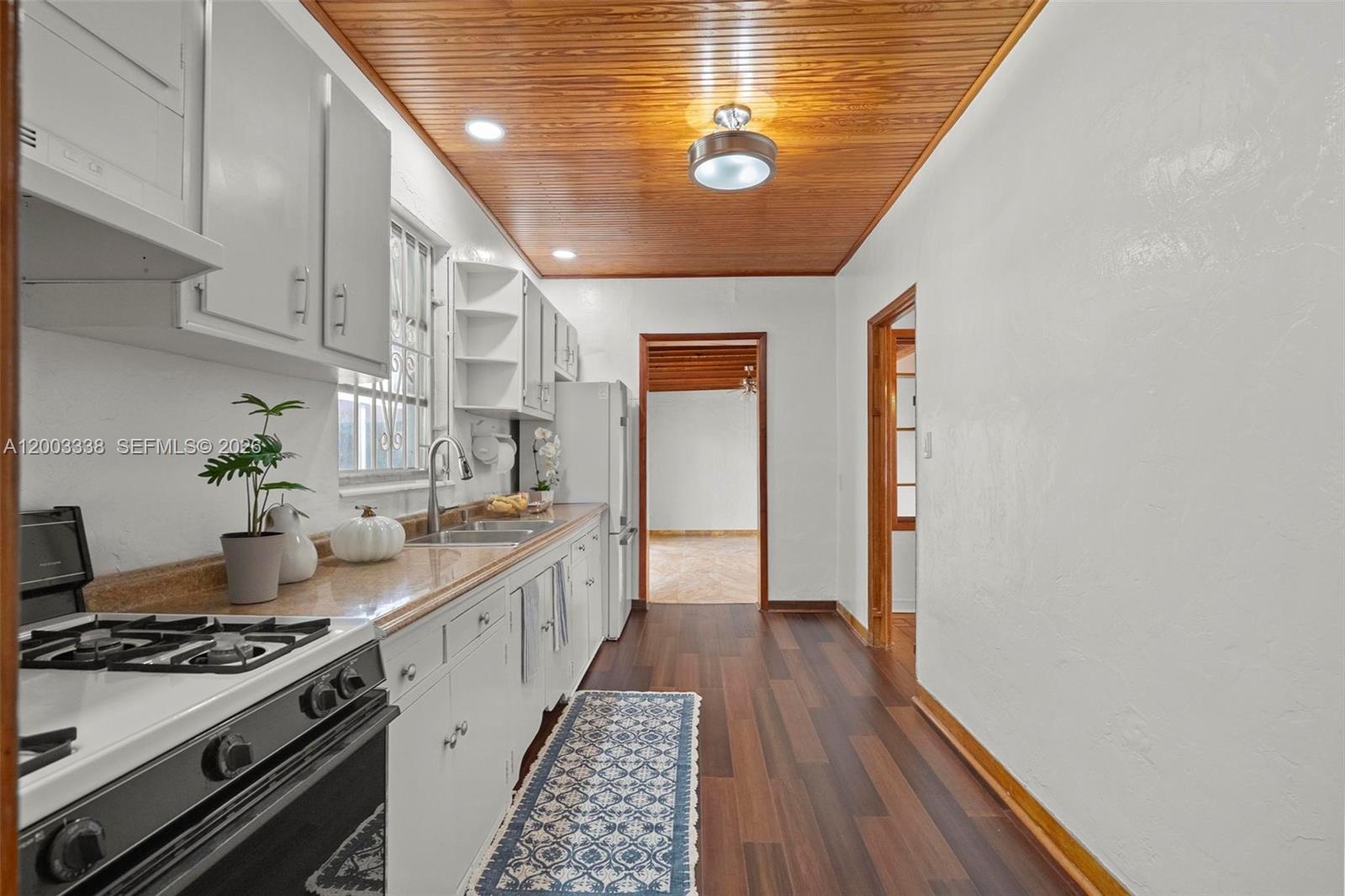 MARLBOROUGH - Residential