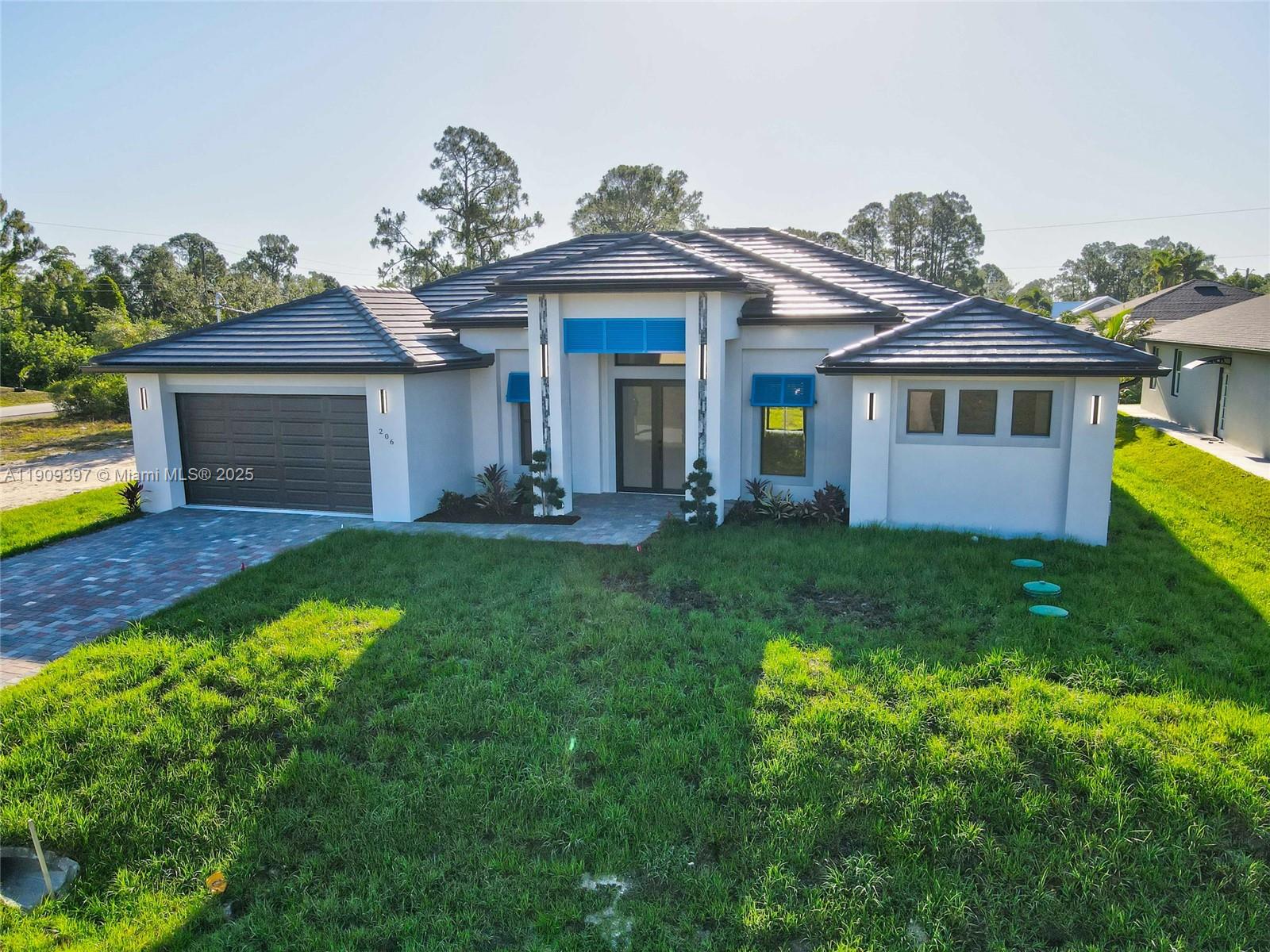 LEHIGH ACRES - Residential