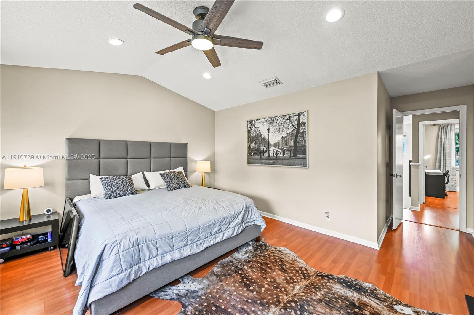 SECTOR 4 - 1ST ADDITION - Residential