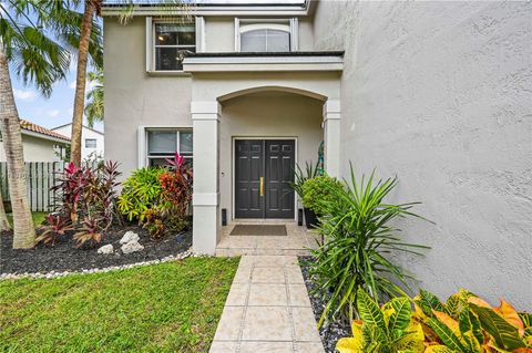 Photo of 167 Bayridge Ln, Weston, FL 33326 (MLS # A11910739)
