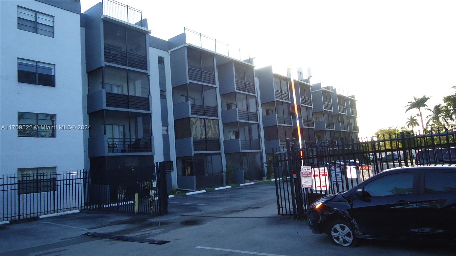 Property for Sale at 13500 Ne 3rd Ct 106, North Miami, Miami-Dade County, Florida - Bedrooms: 1 
Bathrooms: 2  - $115,900