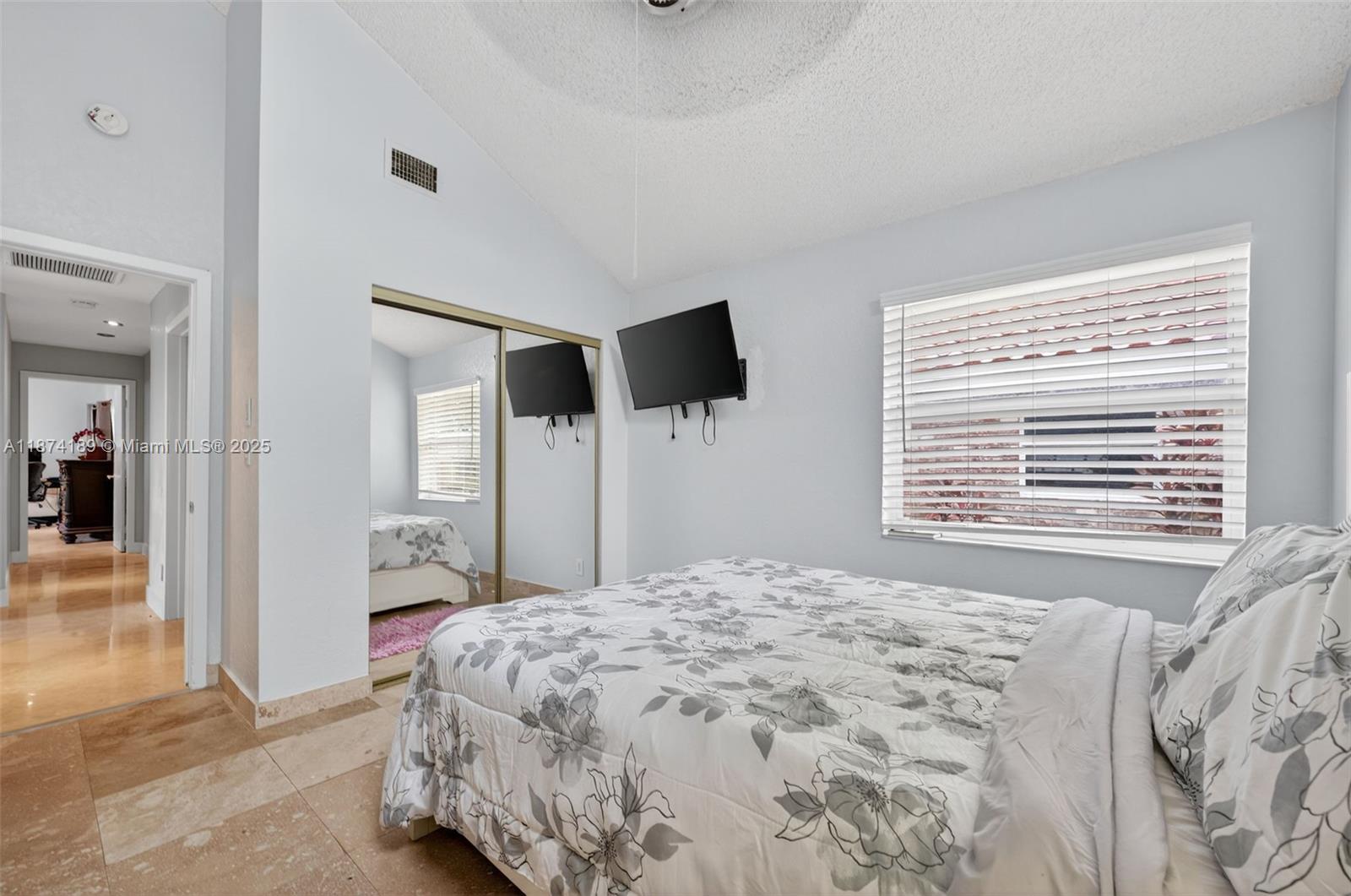 CYPRESS GLEN - Residential