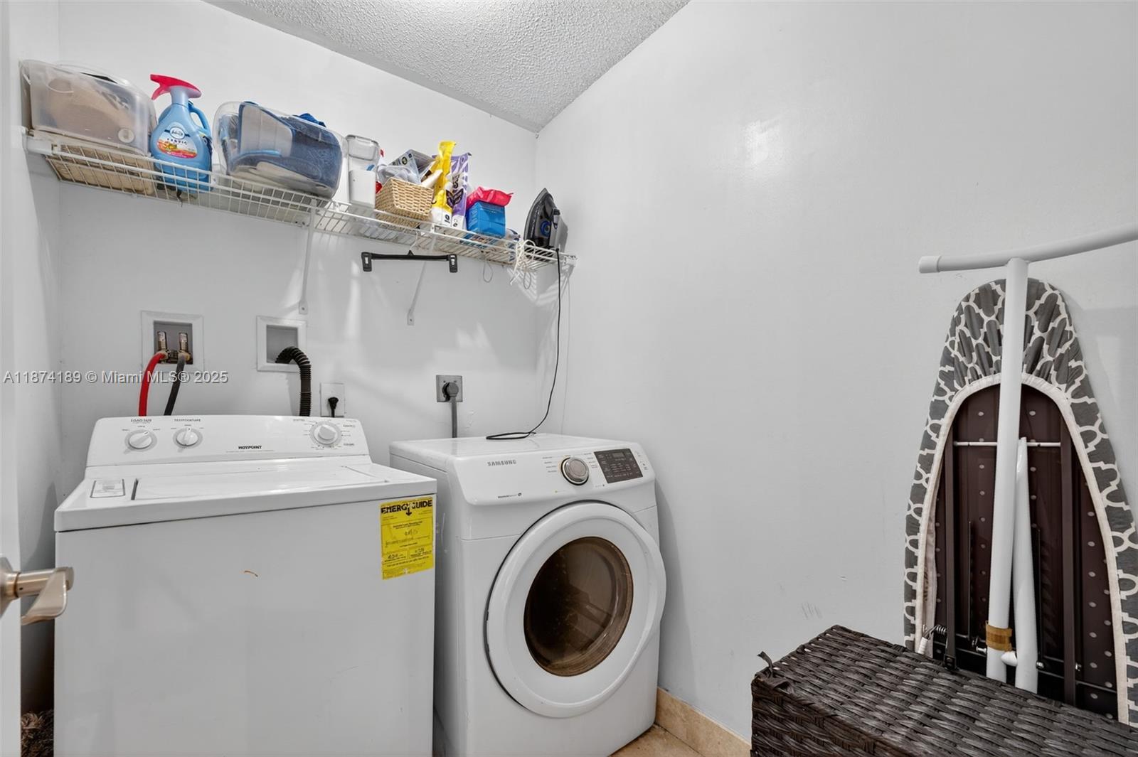 CYPRESS GLEN - Residential