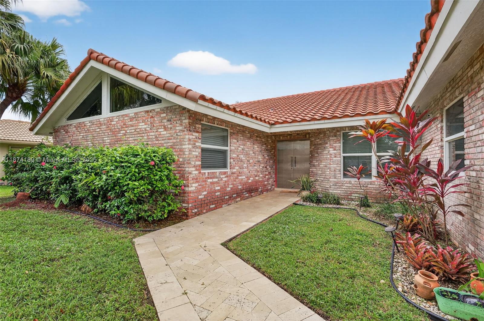 383 NW 113th Ave