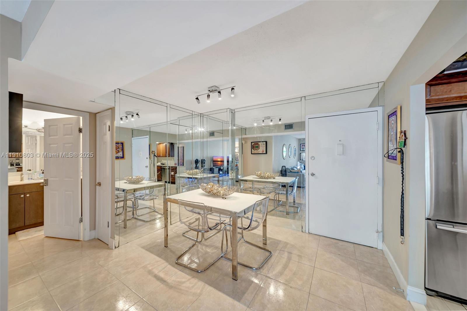 PLANTATION PLACE CONDO - Residential