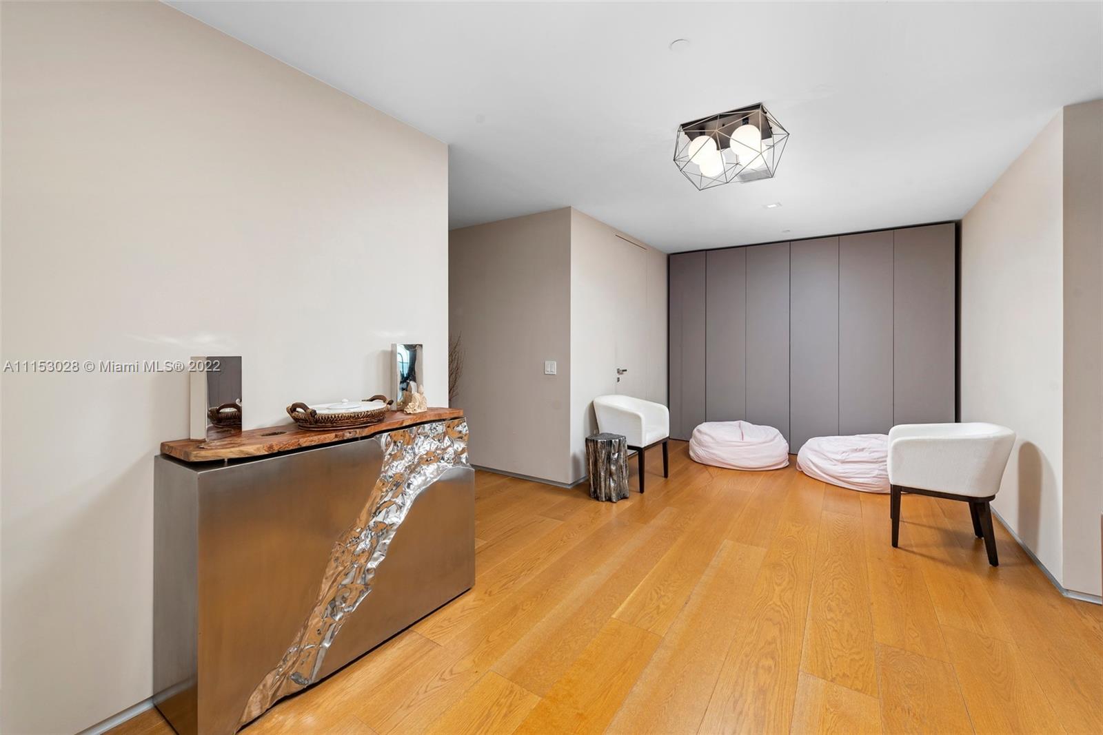 18975 COLLINS CONDO - Residential