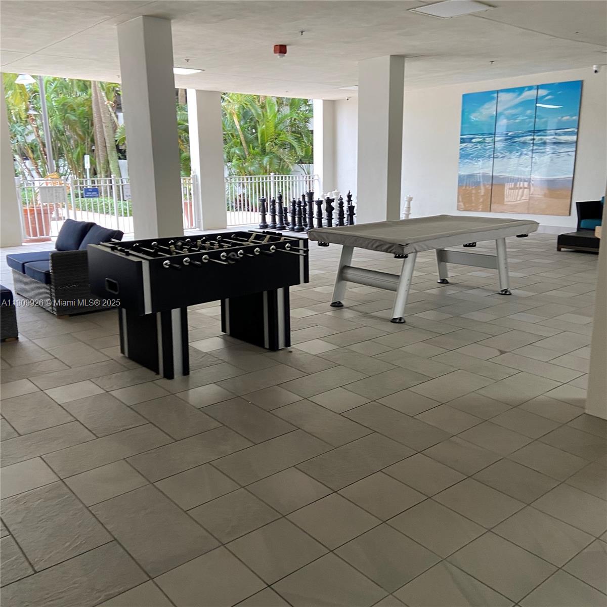 OCEANVIEW BUILDING B COND - Residential