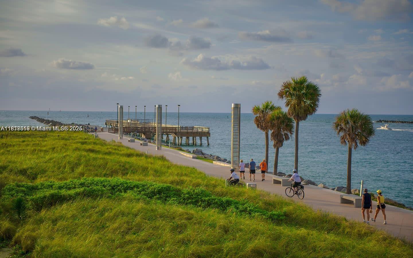 OCEAN WALK ON SOUTH BEACH - Residential