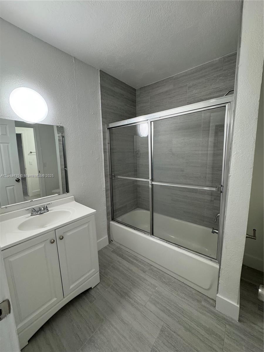 CARA VILLA - Residential Lease