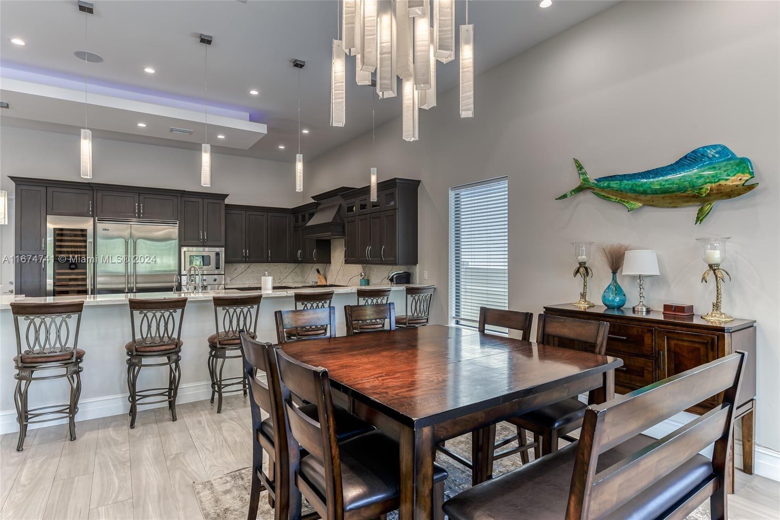 RIO VISTA ISLES - Residential