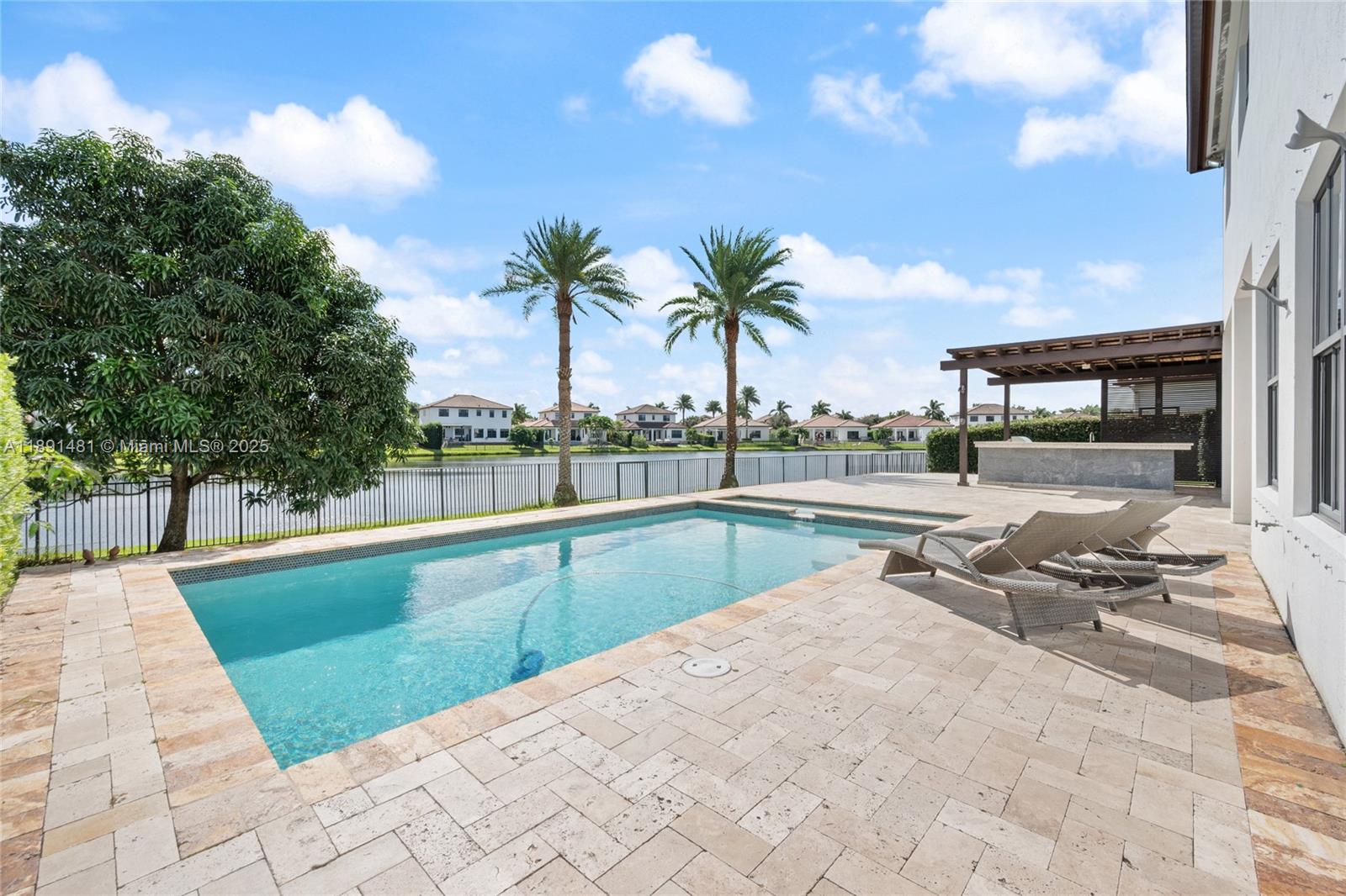 8320 NW 30th St