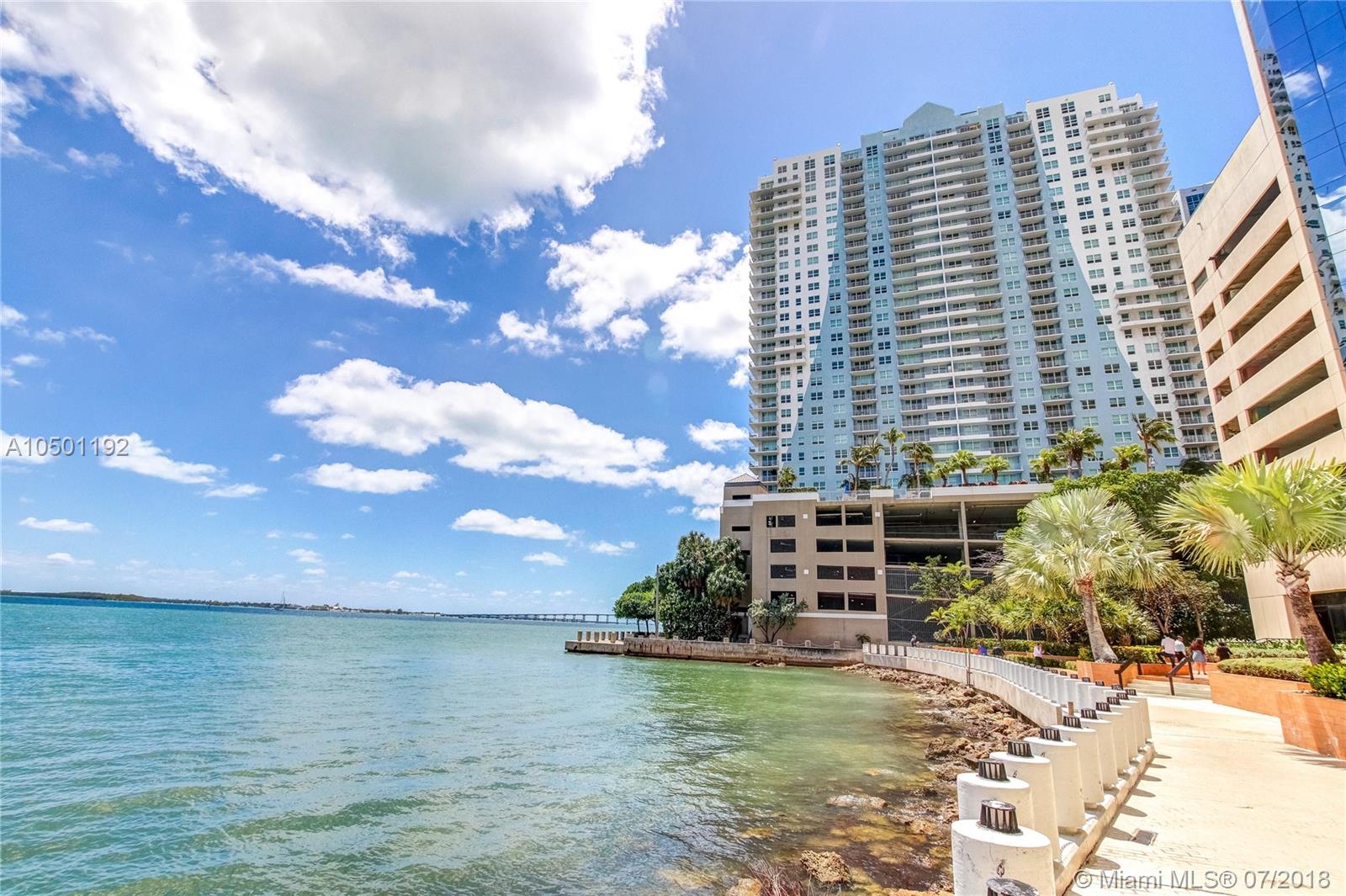 Yacht Club Brickell - Residential Lease