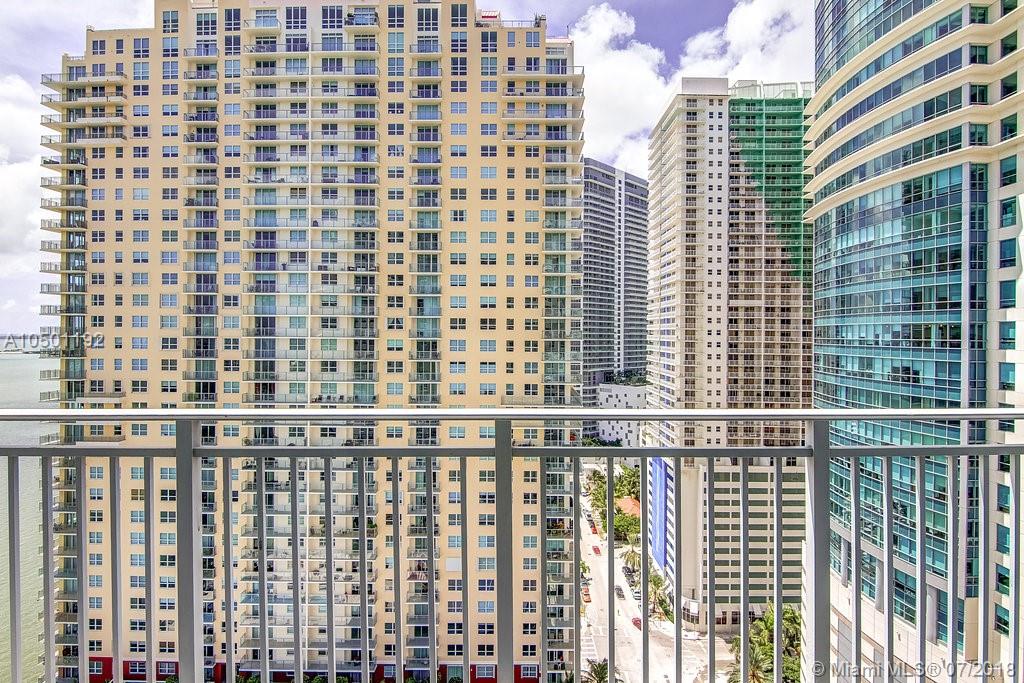 Yacht Club Brickell - Residential Lease