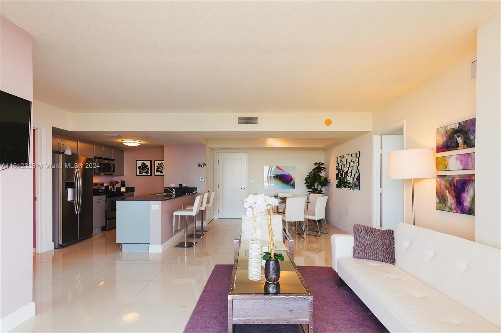 TERRAZAS RIVERPARK VILLAG - Residential Lease