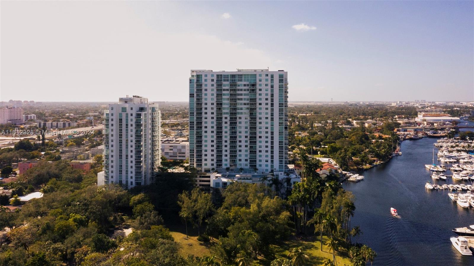 TERRAZAS RIVERPARK VILLAG - Residential Lease
