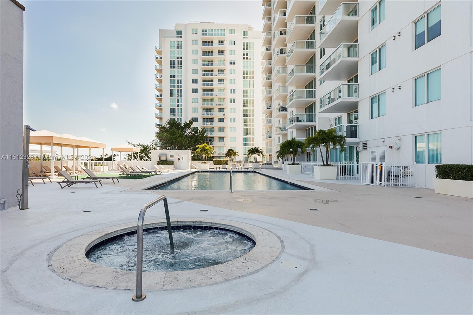 TERRAZAS RIVERPARK VILLAG - Residential Lease