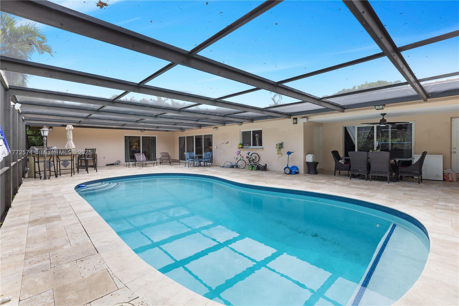BAY HEIGHTS - Residential