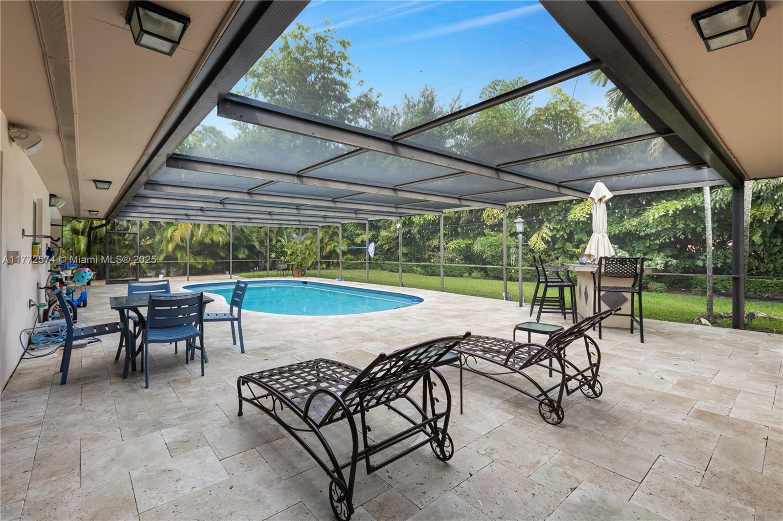 BAY HEIGHTS - Residential