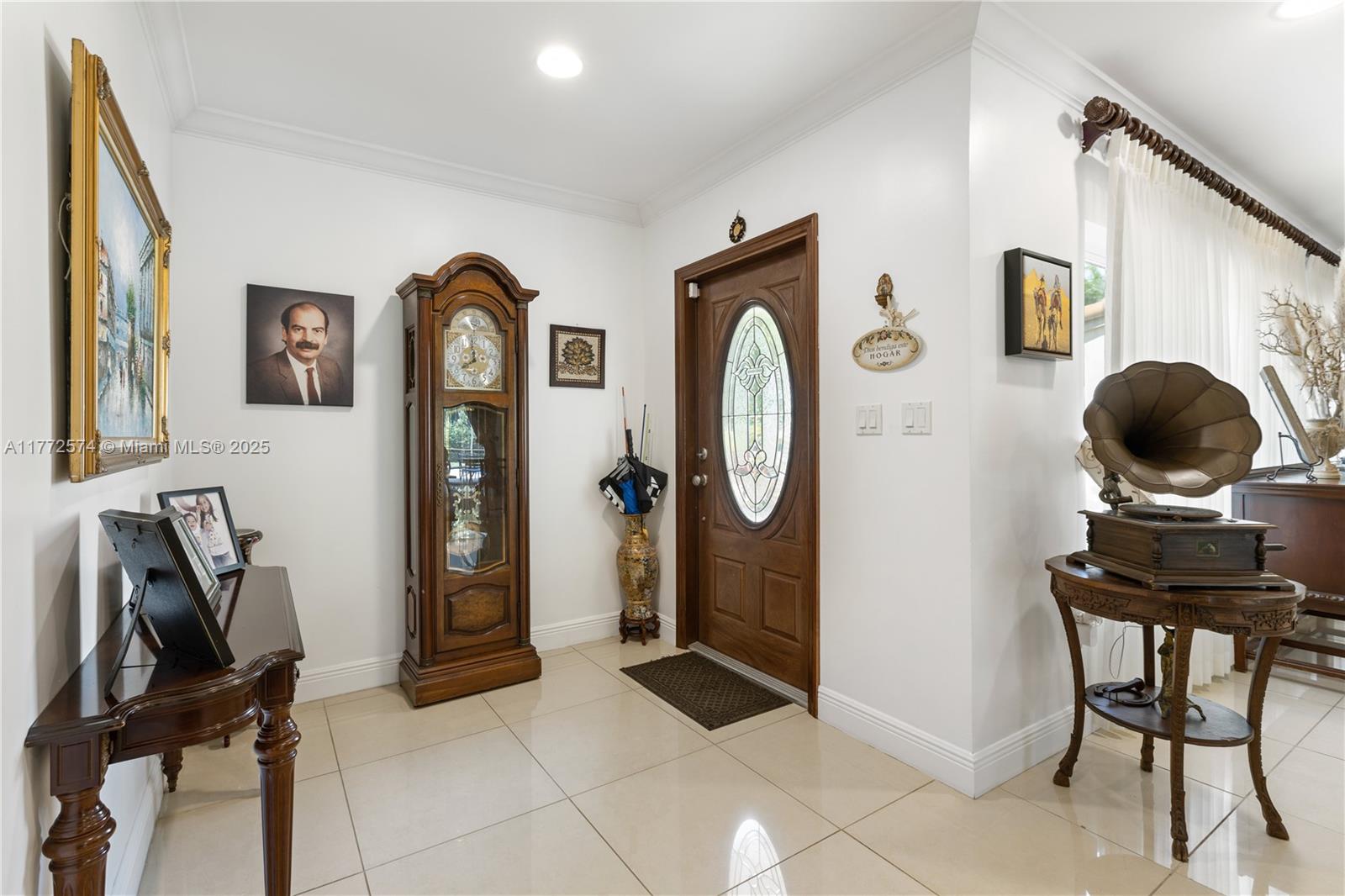 BAY HEIGHTS - Residential