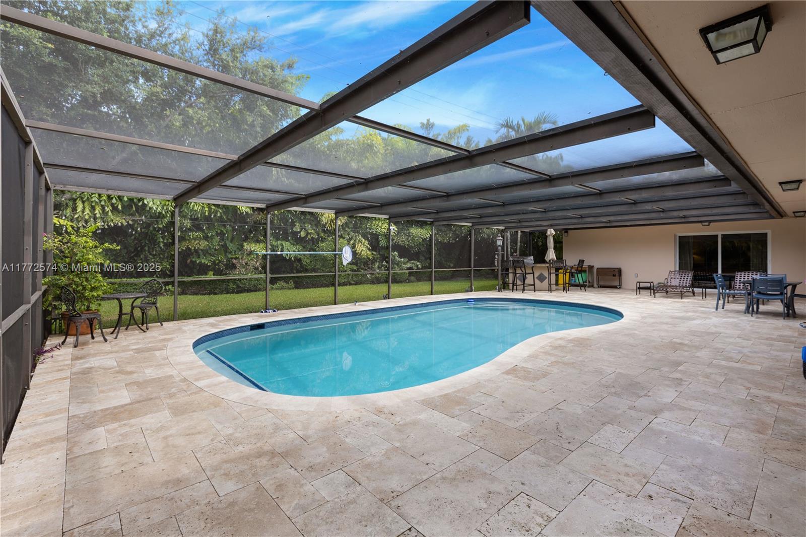 BAY HEIGHTS - Residential