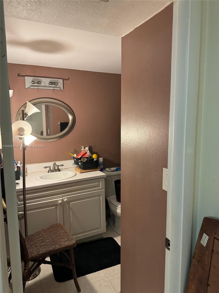 9301 SW 92nd Ave 204C