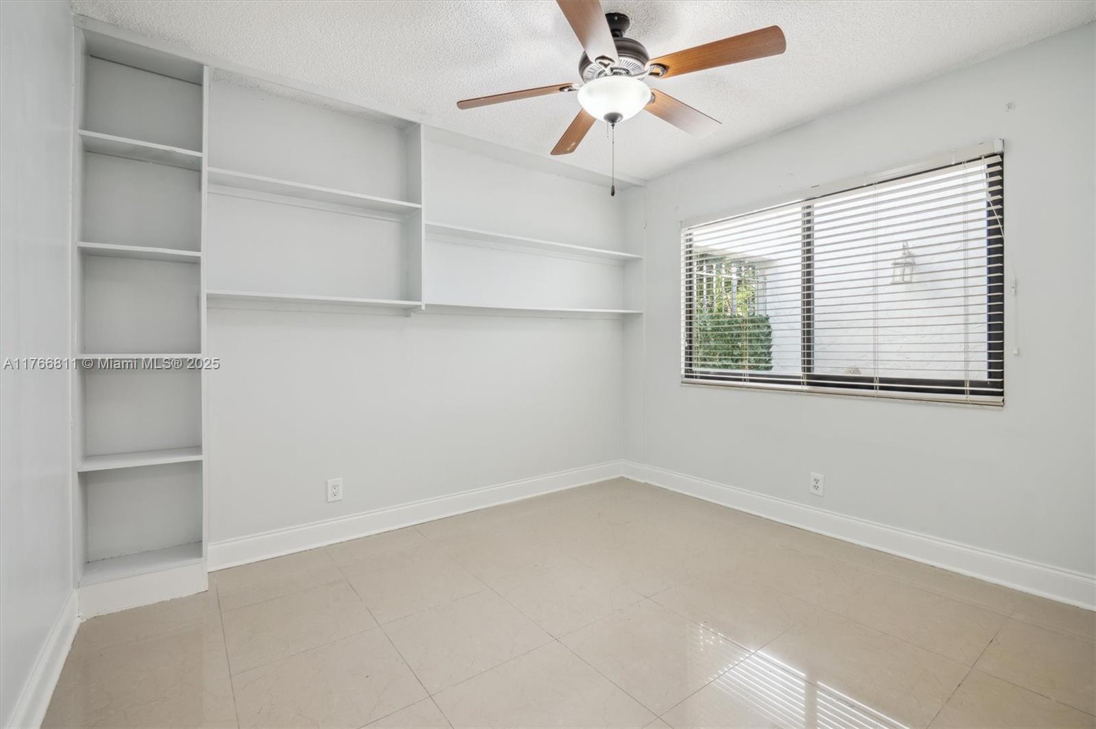 JACARANDA PARCEL 338 - Residential