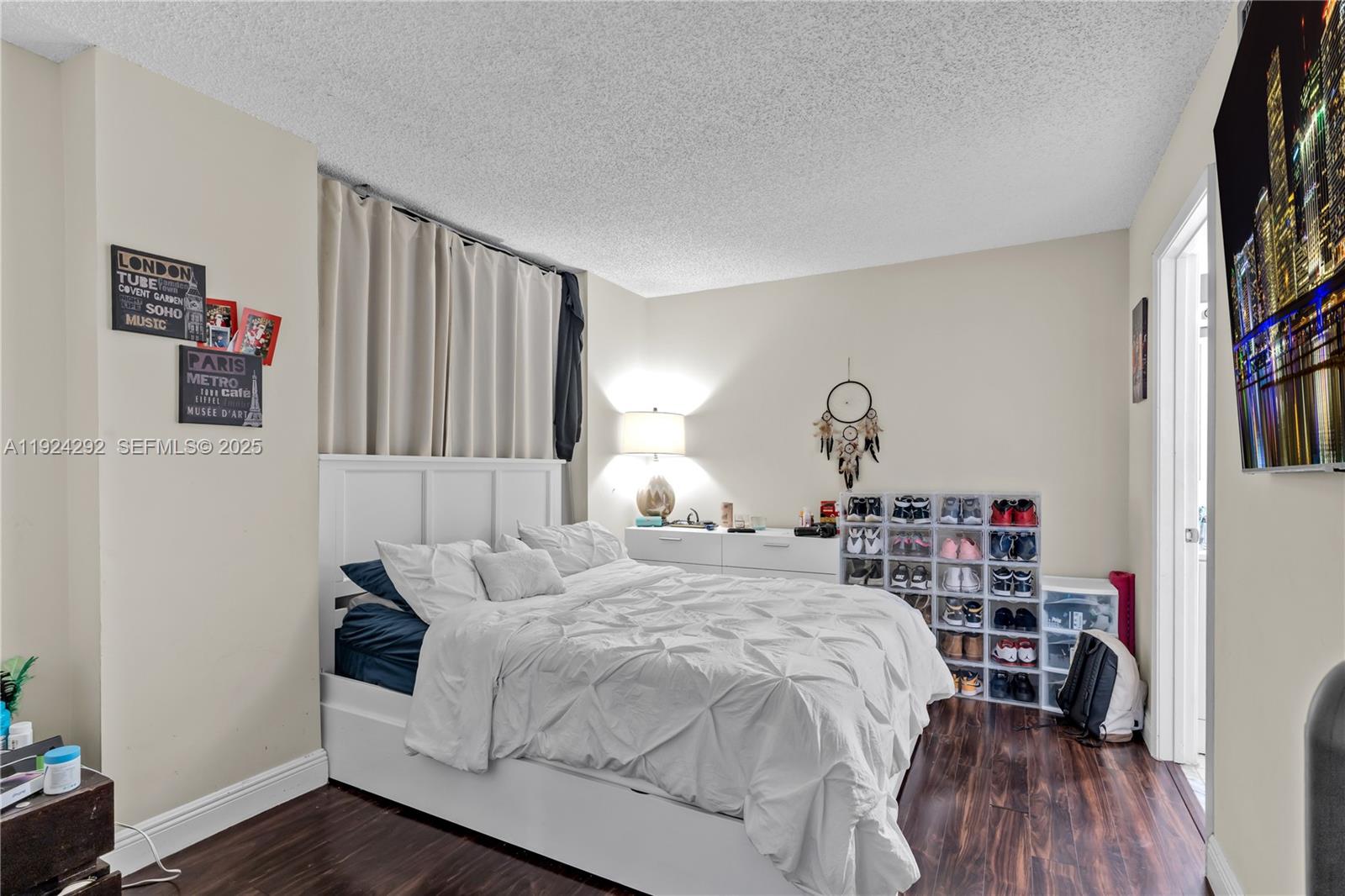 MADISON DOWNTOWN CONDO - Residential
