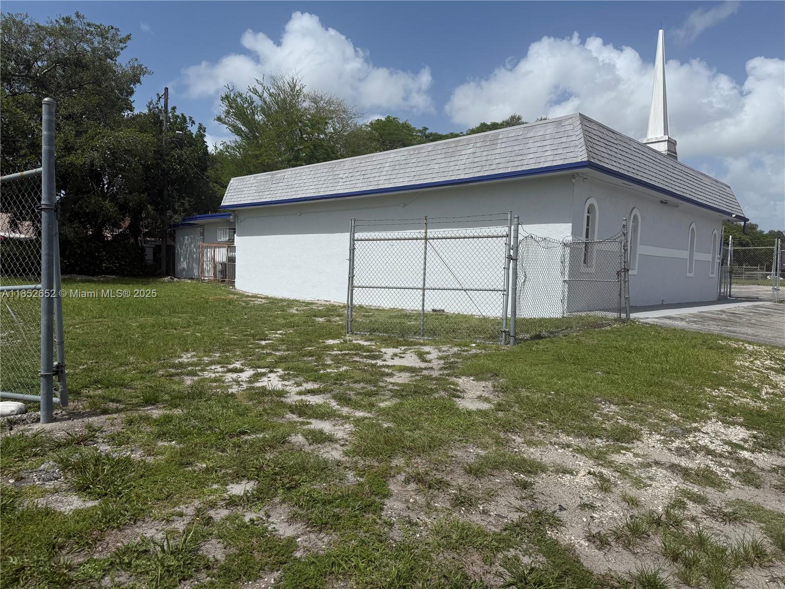 1766 NW 95th St