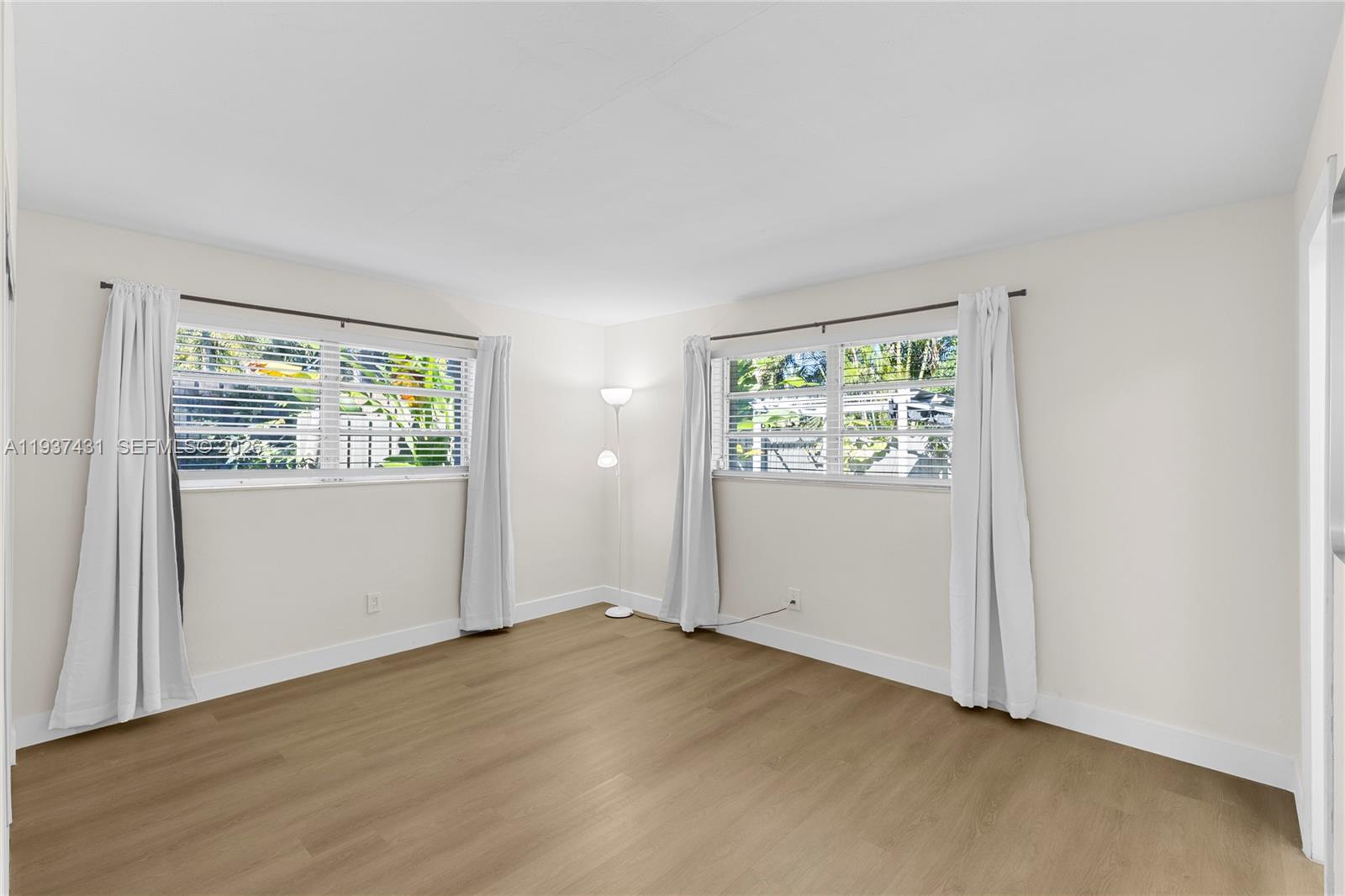 Stratoliner Estates River - Residential