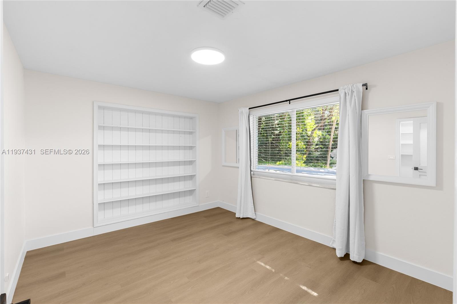 Stratoliner Estates River - Residential