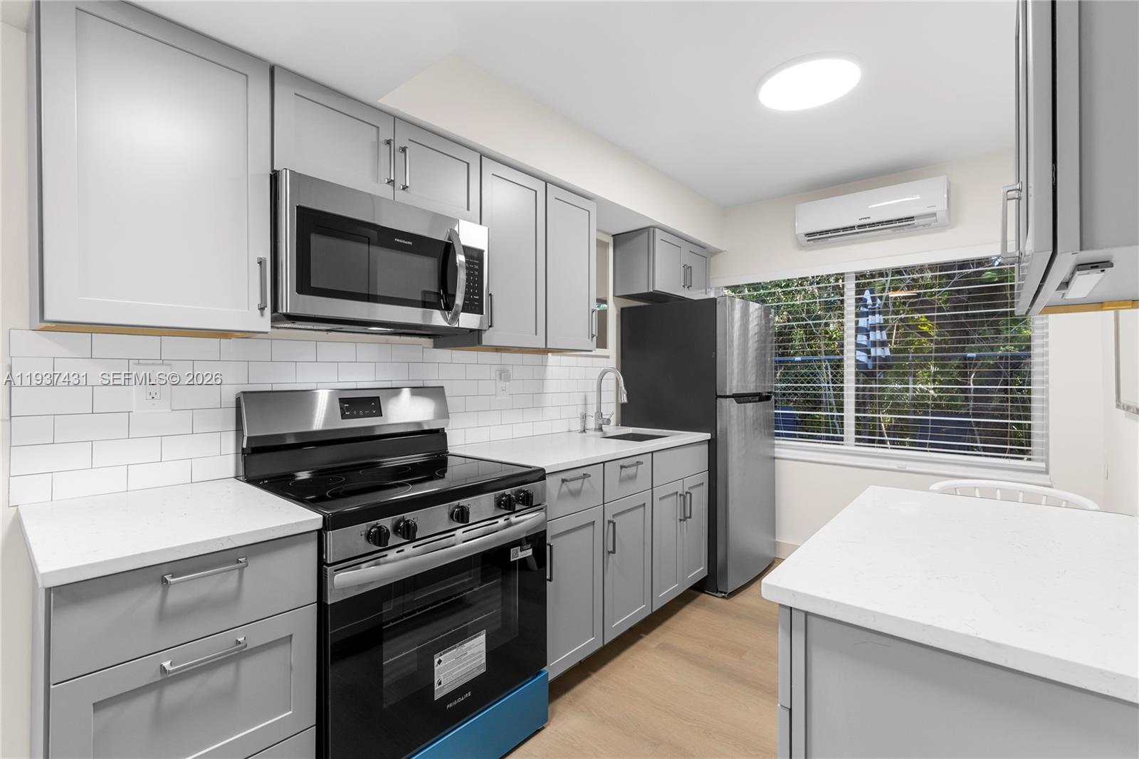 Stratoliner Estates River - Residential