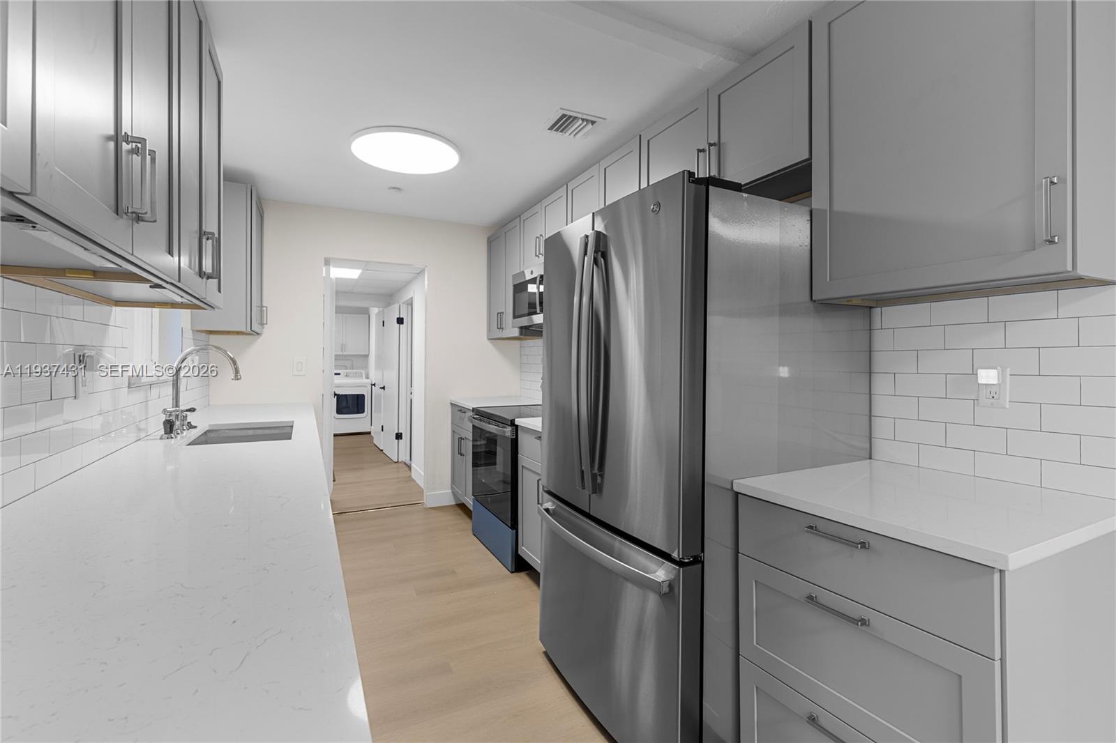 Stratoliner Estates River - Residential