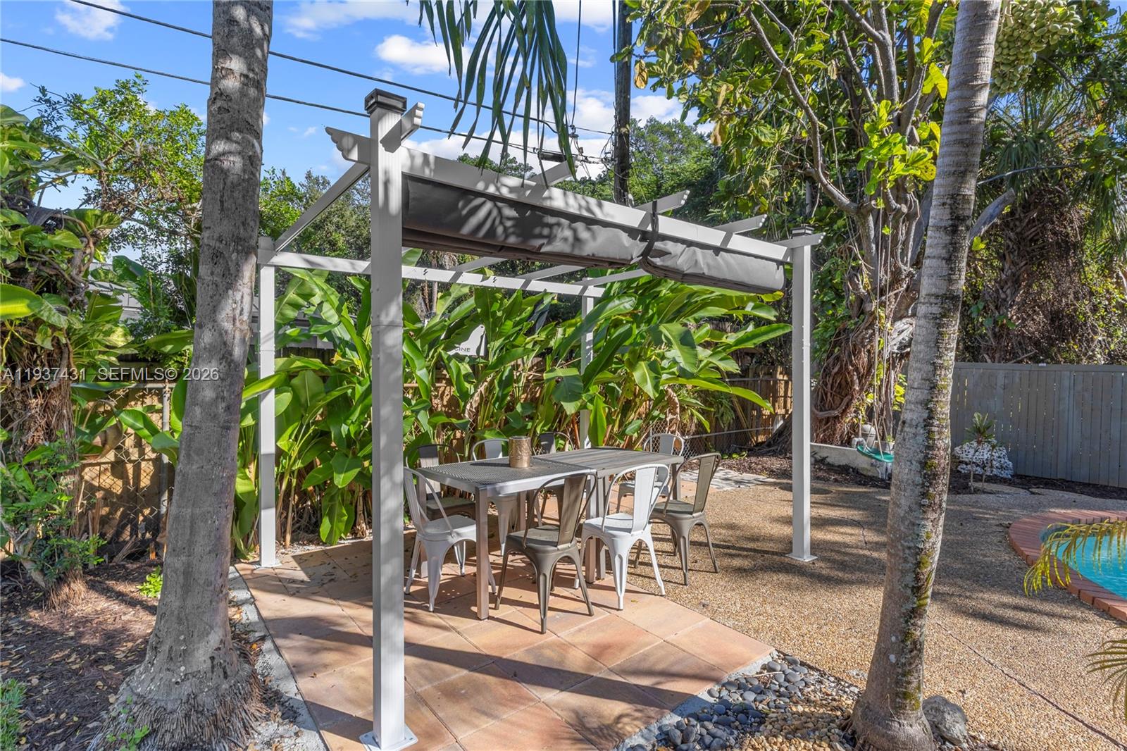 Stratoliner Estates River - Residential