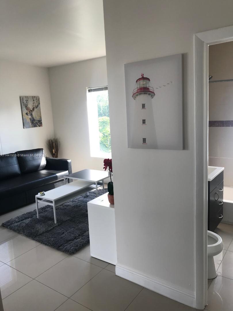 CITY OF MIAMI SOUTH - Residential Income