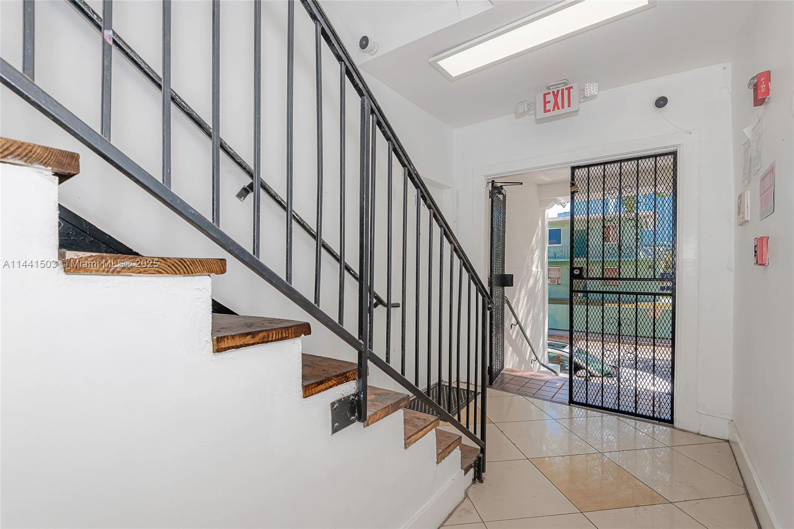 CITY OF MIAMI SOUTH - Residential Income