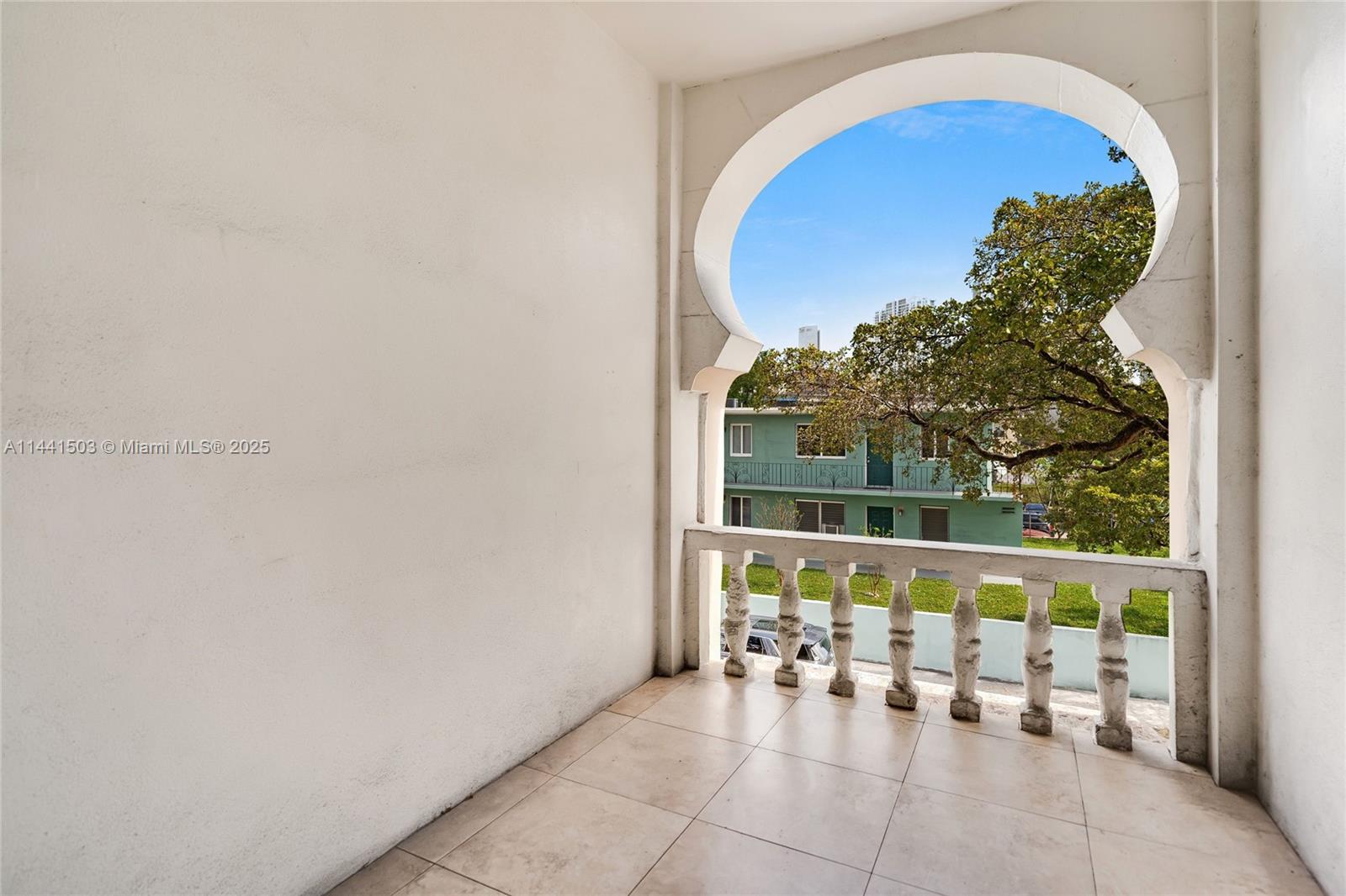 CITY OF MIAMI SOUTH - Residential Income