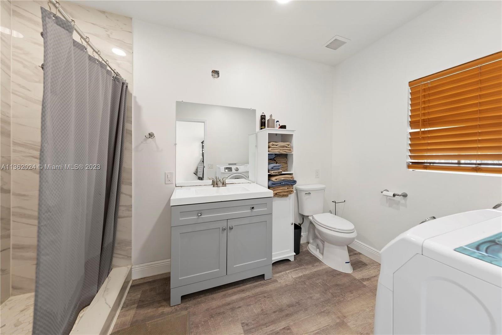 REDLAND VRBO AND EVENT - Residential