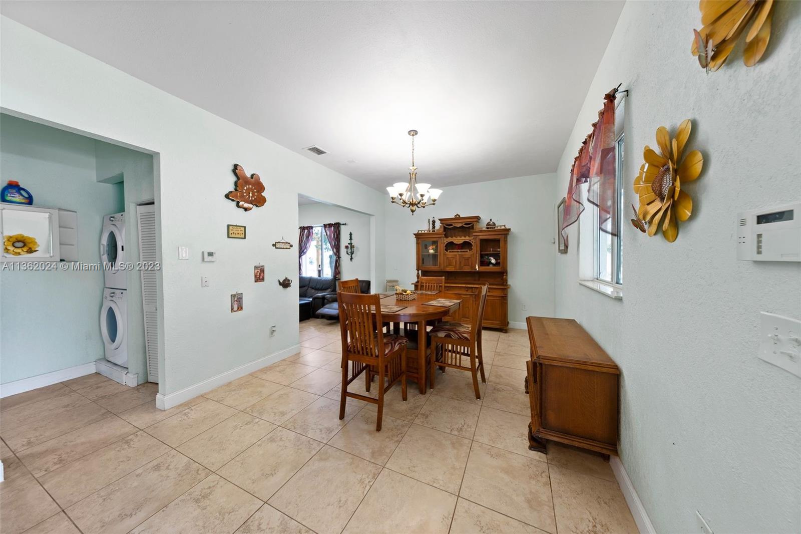 REDLAND VRBO AND EVENT - Residential