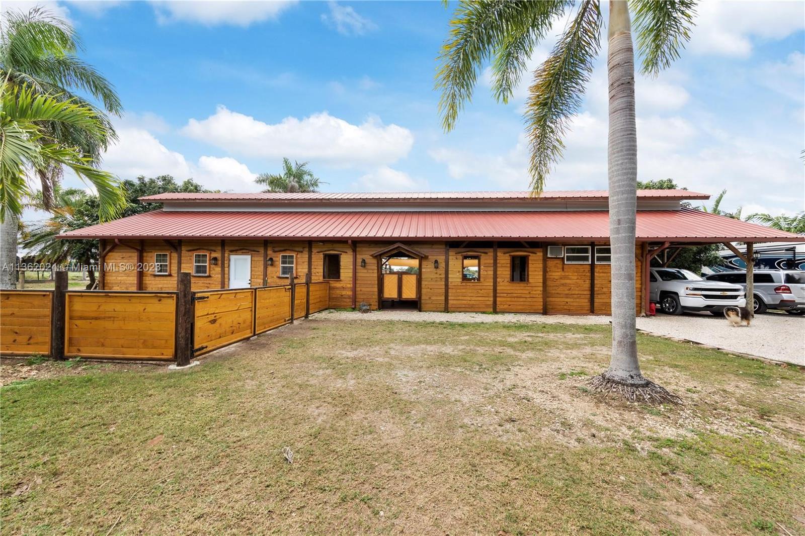 REDLAND VRBO AND EVENT - Residential