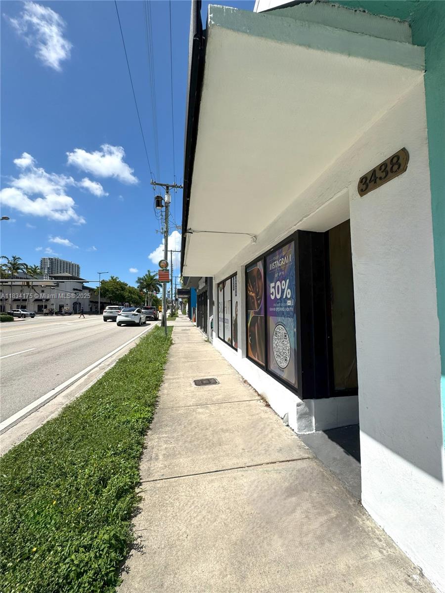 3438 N Miami Ave
