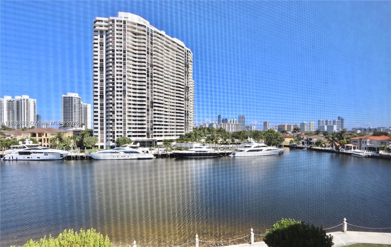 3030 Marcos Dr T512