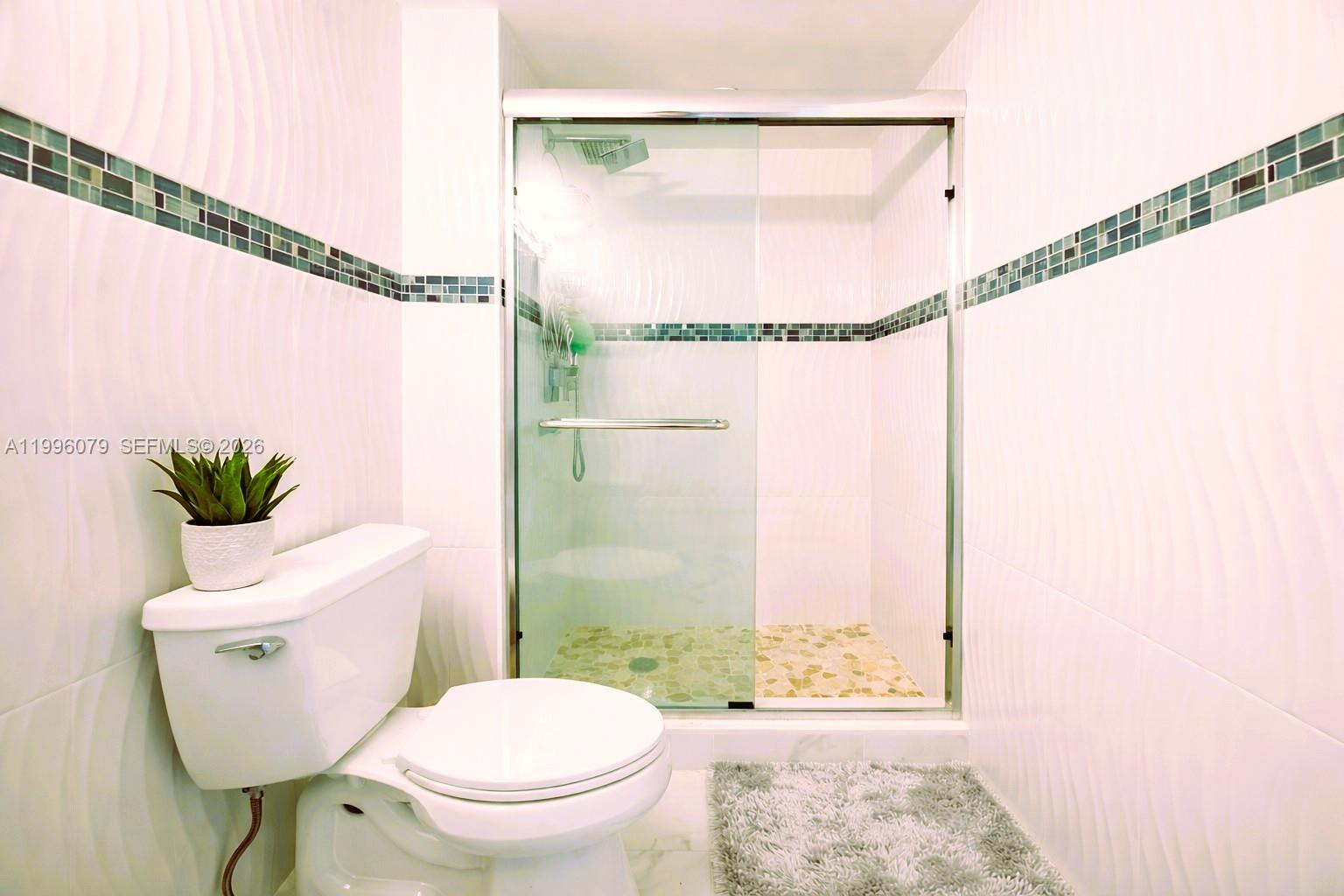 ADMIRALS PORT CONDO EAST - Residential