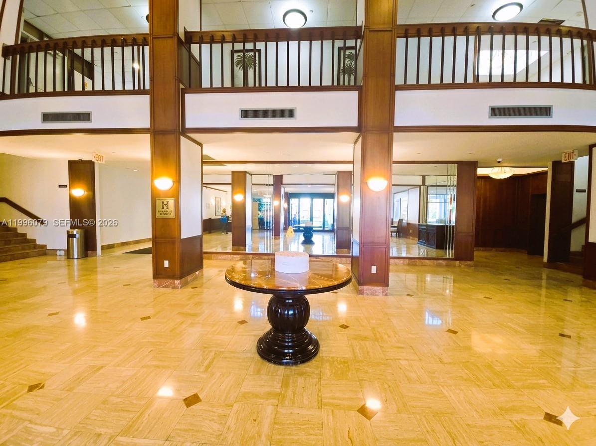 ADMIRALS PORT CONDO EAST - Residential