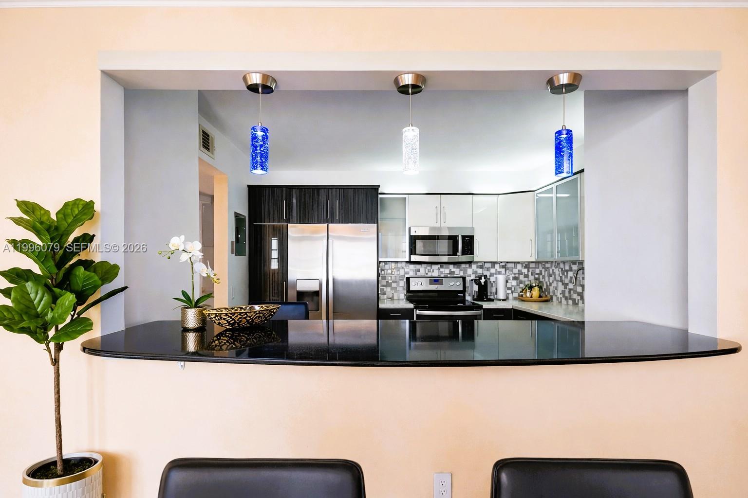 ADMIRALS PORT CONDO EAST - Residential