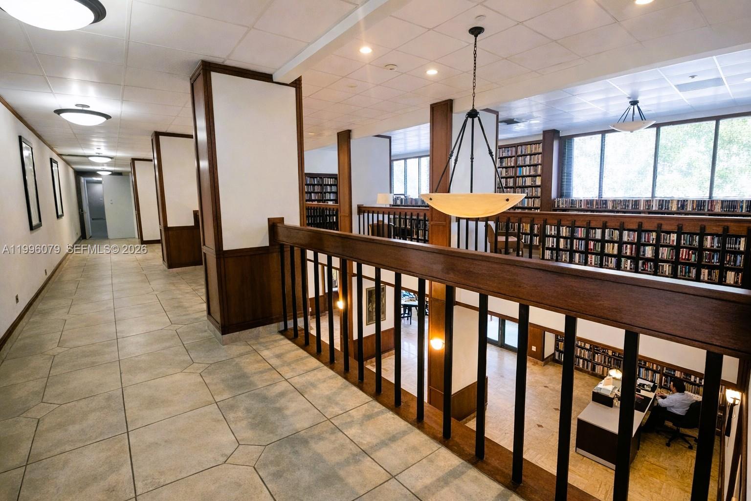 ADMIRALS PORT CONDO EAST - Residential