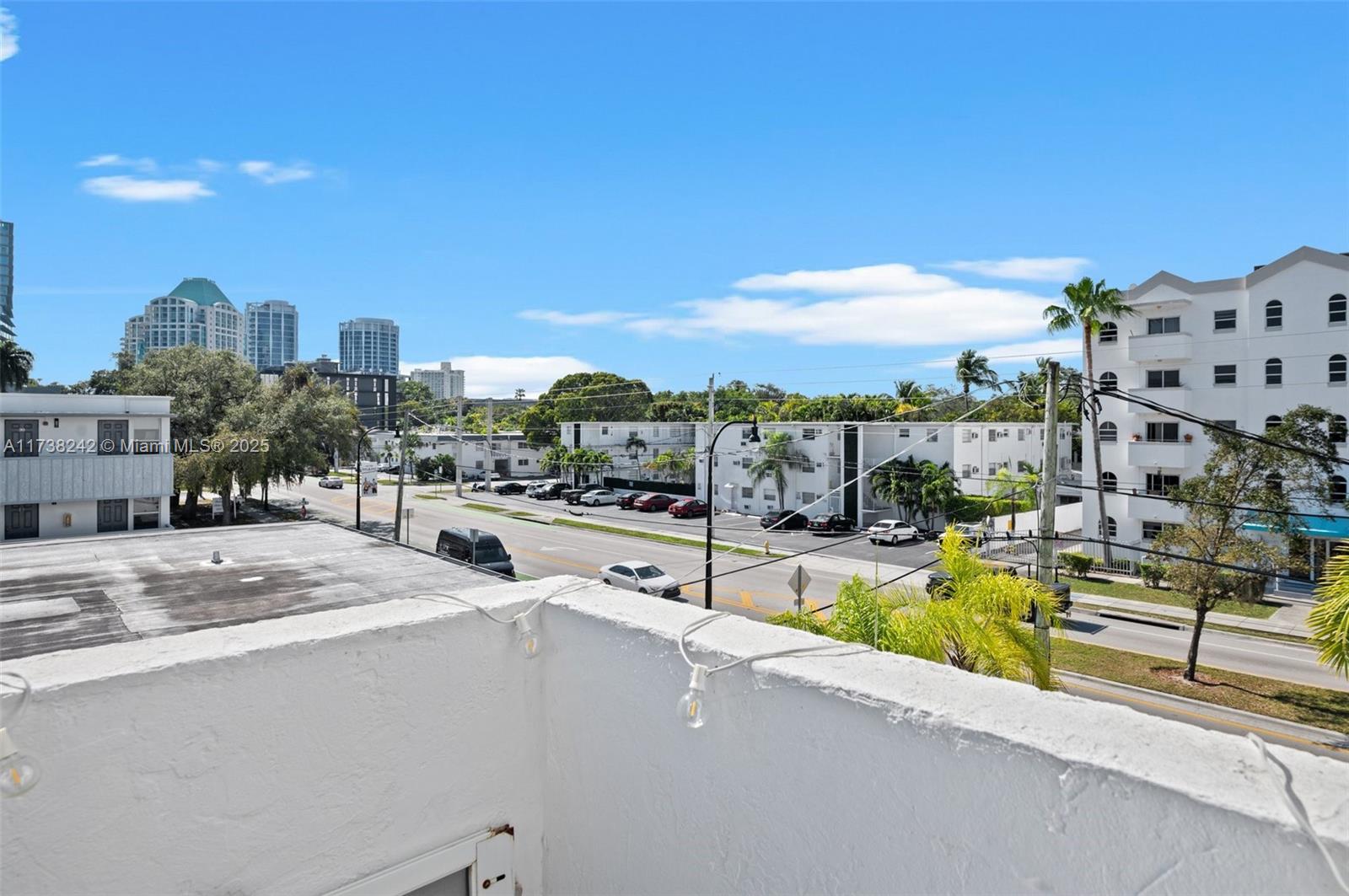 GROVE PALMS II CONDO - Residential